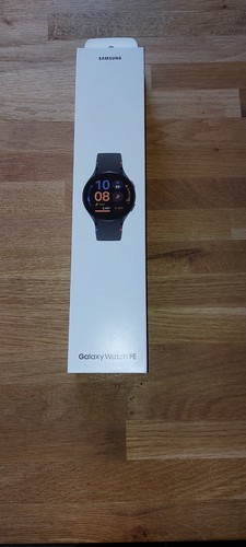 Neuve montre connectée - ,