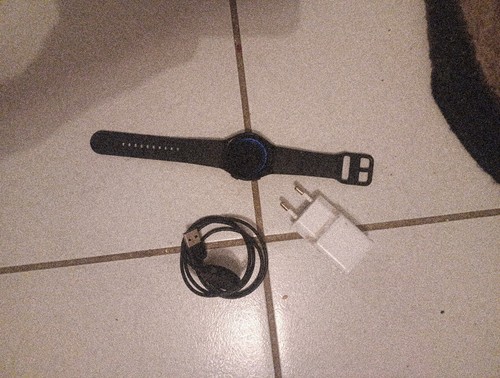 Montre connectée homme - montre,