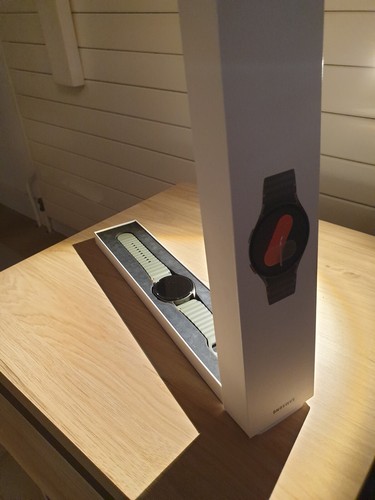Montre connectée samsung - connectée,